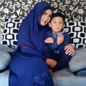 Dewi Septi profile icon