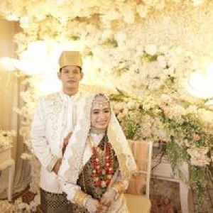 Yesi Elvina Musyafaril profile icon