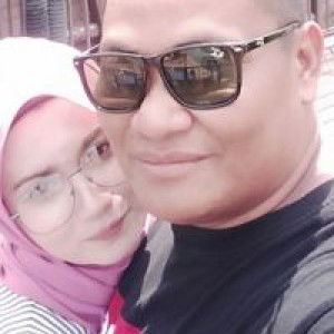 Zal Lyna profile icon