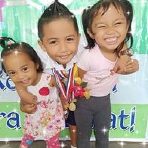 Rose Parada Santander profile icon