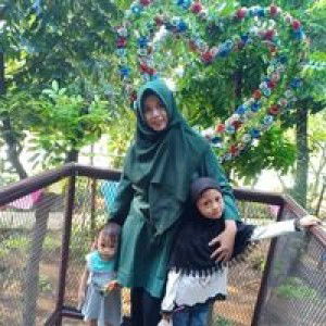 Erny Barker profile icon