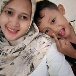 Sari Seplianti profile icon