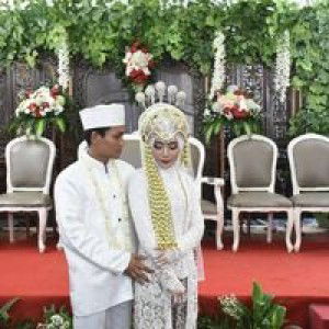 Anisa Lia Pirgiawati profile icon