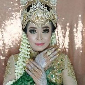 Puspa Indah Kurnia Wijayanti profile icon