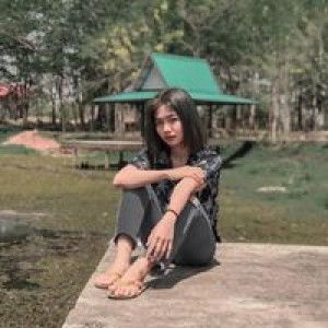 เปรี้ยว พูดแล้วเจ็บกกลิ้น profile icon