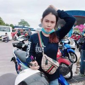 Pacharee Phinyadech profile icon