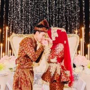 Aina Na profile icon