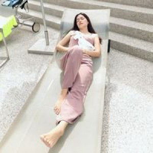 ผู้หญิง ลันล้า profile icon