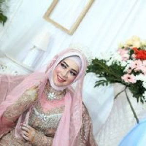 Rosmalia Choirunnisa profile icon