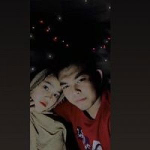 Dhiniy Angraeni profile icon