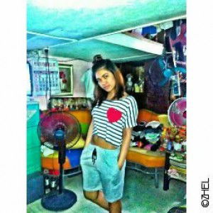 zhel ecalnea profile icon