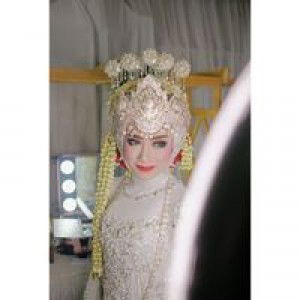 Irma Widya Wahyuni profile icon