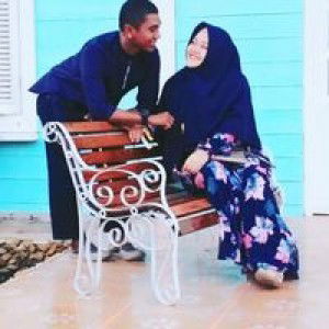 Melvita Melany profile icon