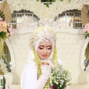 Luluk Masduqi profile icon