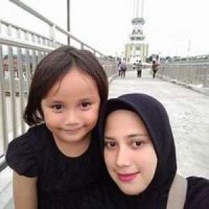 Amel Lia profile icon
