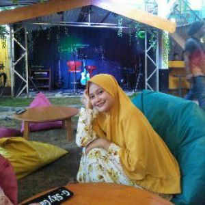 Ulfatuzzaahidah Fafa profile icon