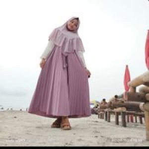 Yuliana Nya Anton profile icon