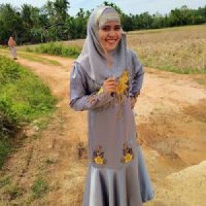 Nah Fareenah Mamah profile icon