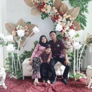 Khairunnisa profile icon