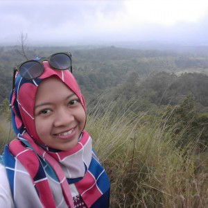 Ratna Zulfarosda profile icon