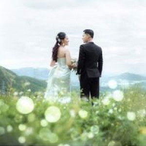 Huyền My profile icon