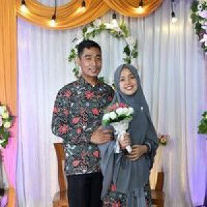 Nur Santi Nasa profile icon