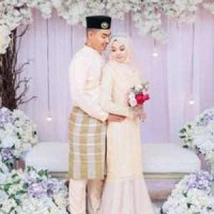 Anis Shazira profile icon