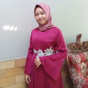 ria septiani putri profile icon