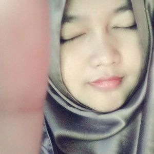 Isna Hastuti profile icon