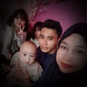 Siti Nur Azreen Jarani profile icon