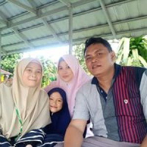 Nenk Rita Kurniawati profile icon