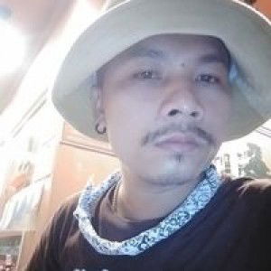 ขจรศักดิ์ ชีวิตเพื่อชาติ ไตรรัตน์ profile icon