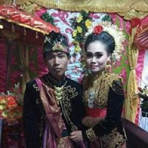 Fitri Wa profile icon