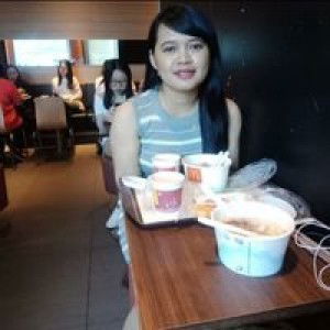 Deta Dwi Yana profile icon