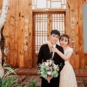 Cẩm Tú profile icon