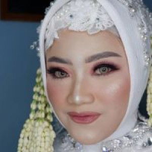 Rindi Farida profile icon