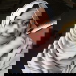 Ratih Anggraini profile icon