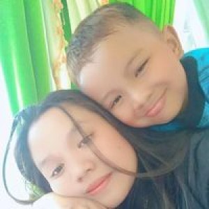 Risma Yanti profile icon