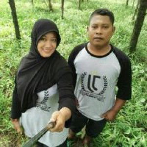 Dwi Yulyastuti profile icon