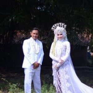 Thewy Dedew Usmah profile icon