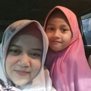 Efrilia Arum Basuki profile icon