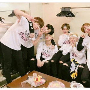 Lois Makarawung profile icon