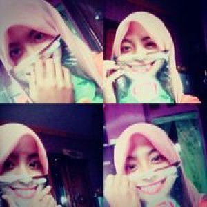 Risma Khoerunnisa profile icon