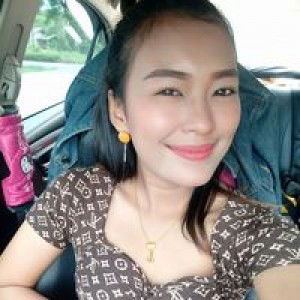 ครูปุ้ย อิงลิช ทีชเช่อะ profile icon