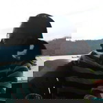 Desty Listiani profile icon