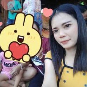 บ๋อม แบ๋ม profile icon