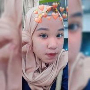 Indri Yulianti profile icon