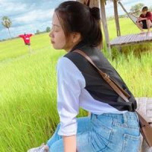 Haruethai Wichairam profile icon