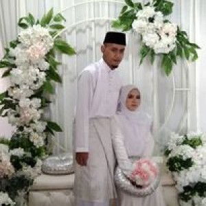 Sara Azlan profile icon