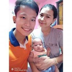 พลอย 'ฯ profile icon